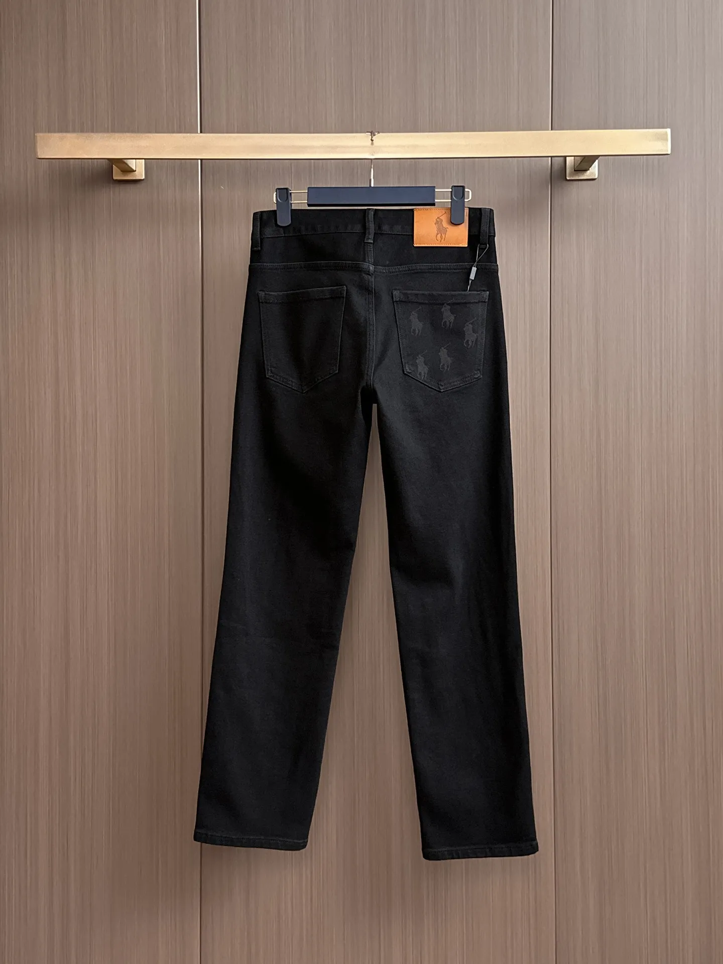 P260 Paul 25ss autumn and winter new jeans, high elastic fabric, imported custom high-end washed cloth 🌹🌹High breathability and comfort, impeccable details, brand element design concept, reflecting high quality. It feels delicate and soft! It presents a casual cut and the upper body shape is great! Yardage: 28-38 (no 35.37)